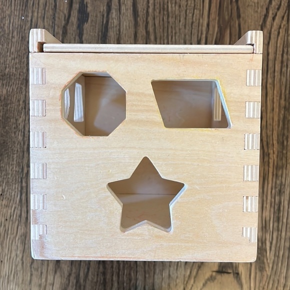 Melissa & Doug Shape Sorting Cube and Jumbo Wooden Geometric Shapes Puzzle - Picture 7 of 16